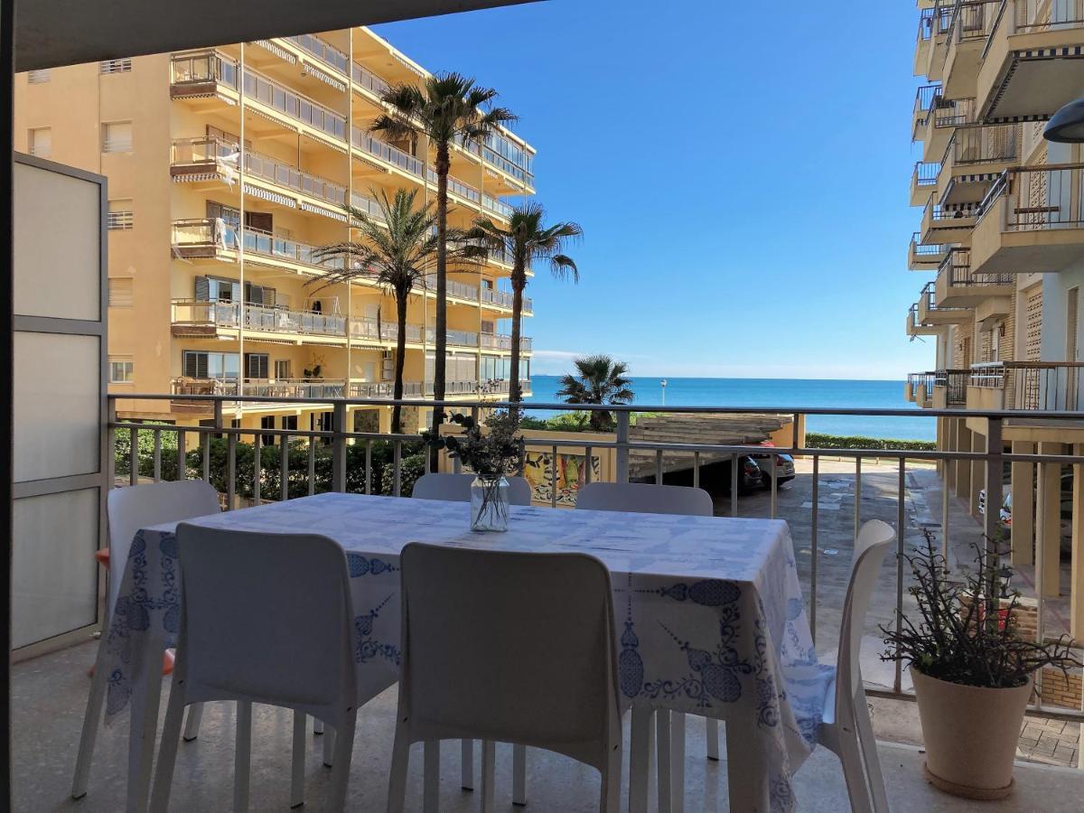 Large Apartment With Sea Views Суека Екстериор снимка