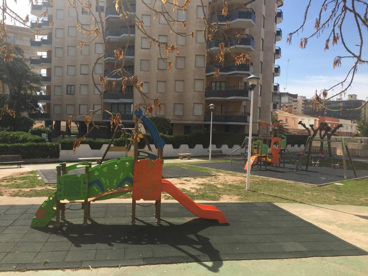 Large Apartment With Sea Views Суека Екстериор снимка