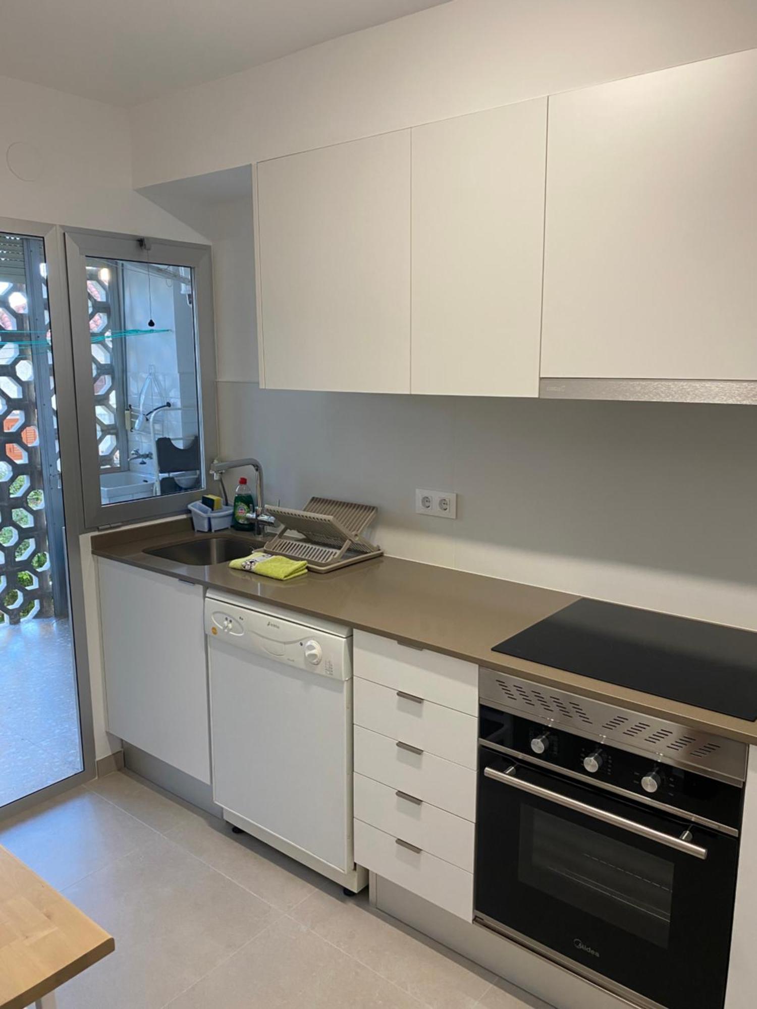 Large Apartment With Sea Views Суека Екстериор снимка